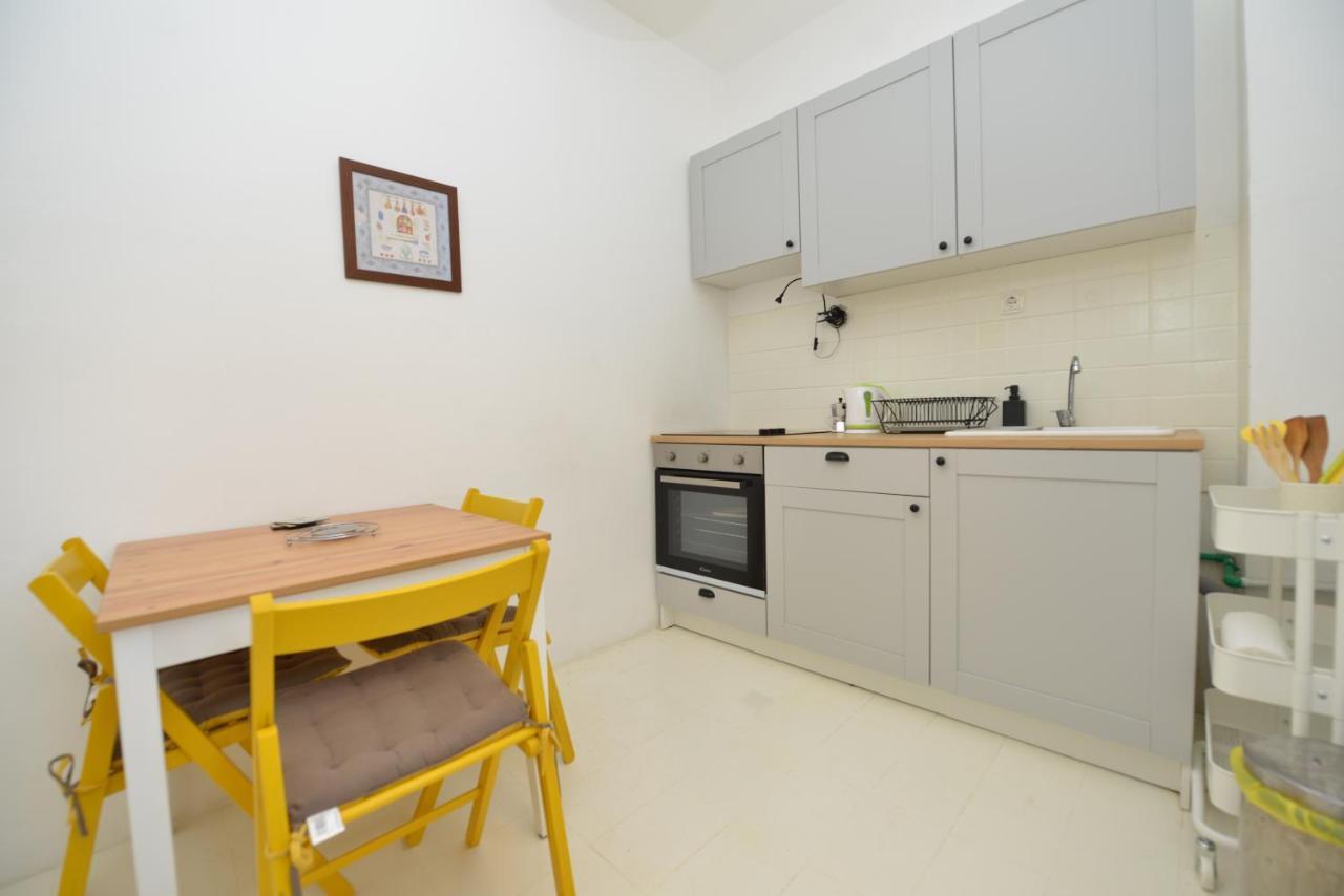Perovic Apartment *